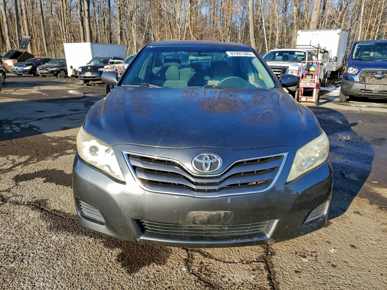 2011 TOYOTA CAMRY BASE photo 5