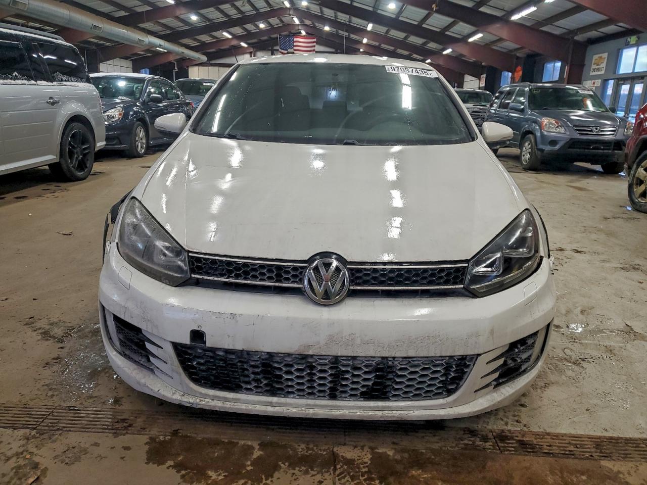 2011 VOLKSWAGEN GTI photo 13
