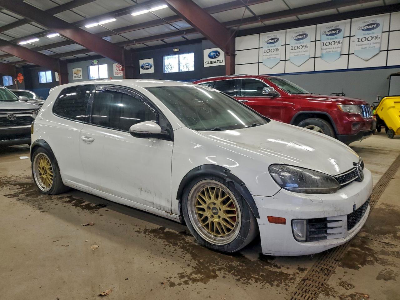 2011 VOLKSWAGEN GTI photo 10