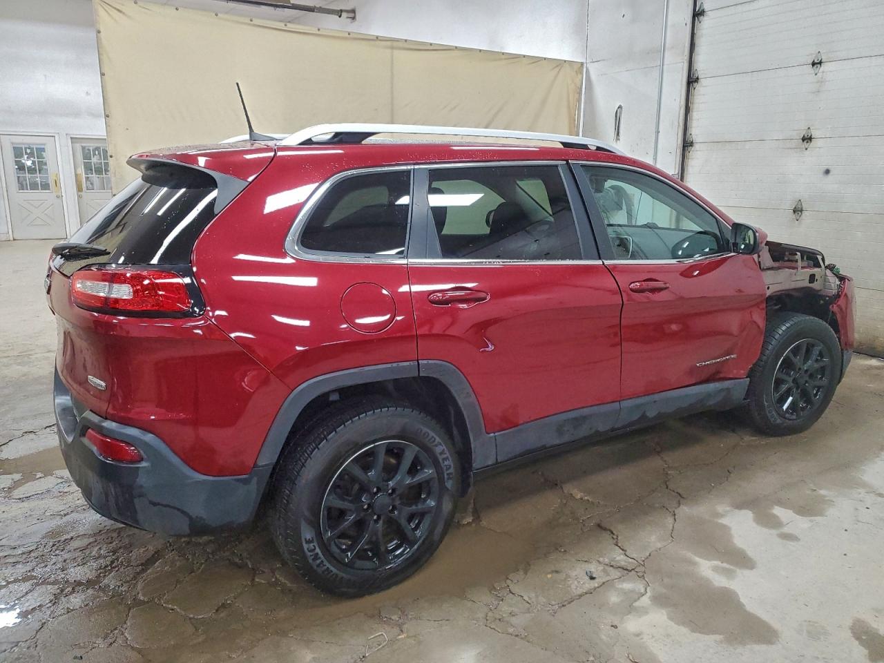2017 JEEP CHEROKEE LATITUDE photo 5