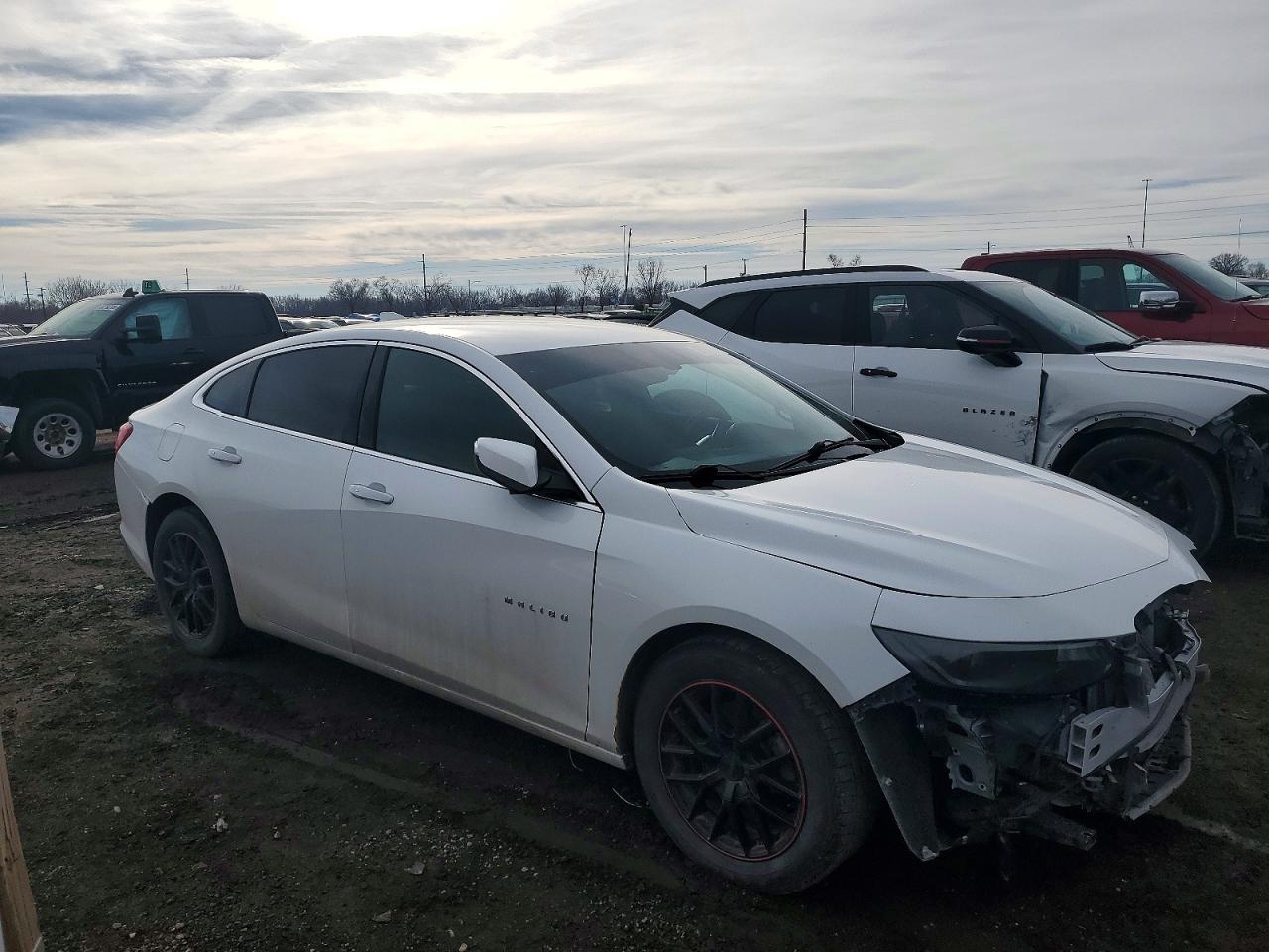 2018 CHEVROLET MALIBU LT photo 10