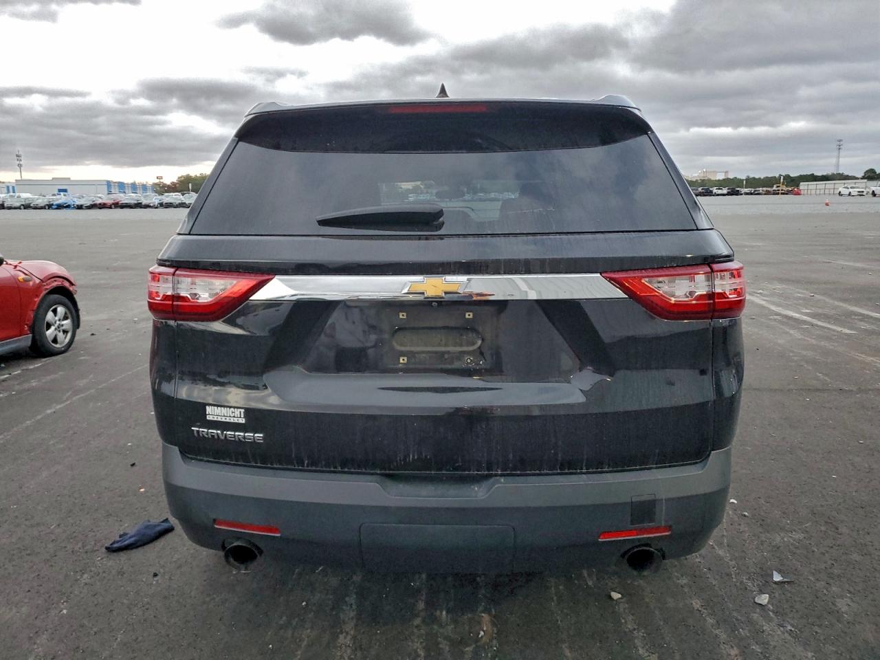 2020 CHEVROLET TRAVERSE LS photo 6