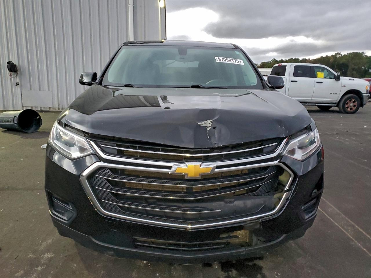 2020 CHEVROLET TRAVERSE LS photo 5