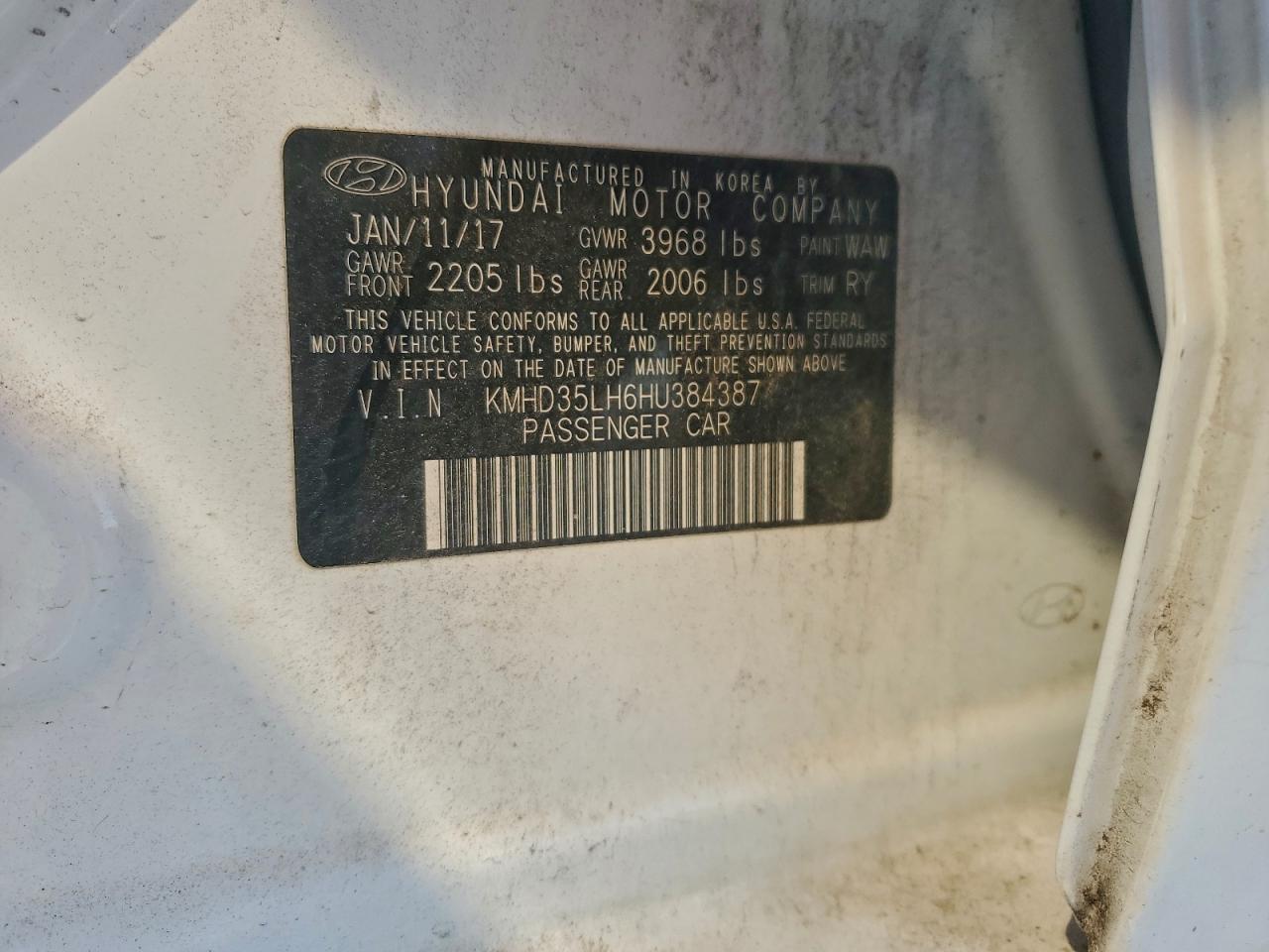 2017 HYUNDAI ELANTRA GT photo 23