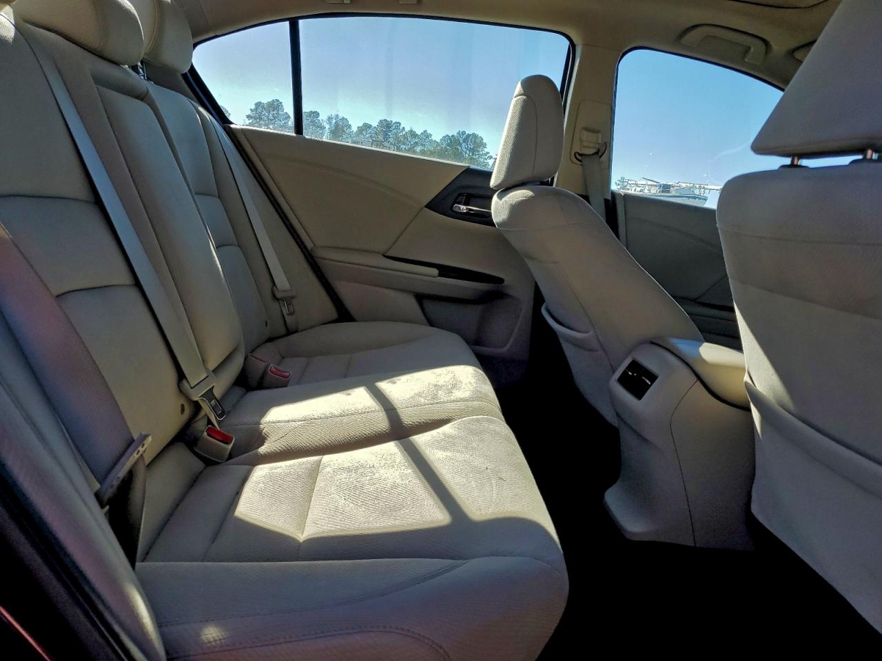 2016 HONDA ACCORD EX photo 19