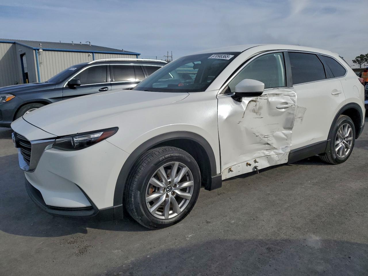 2016 MAZDA CX-9