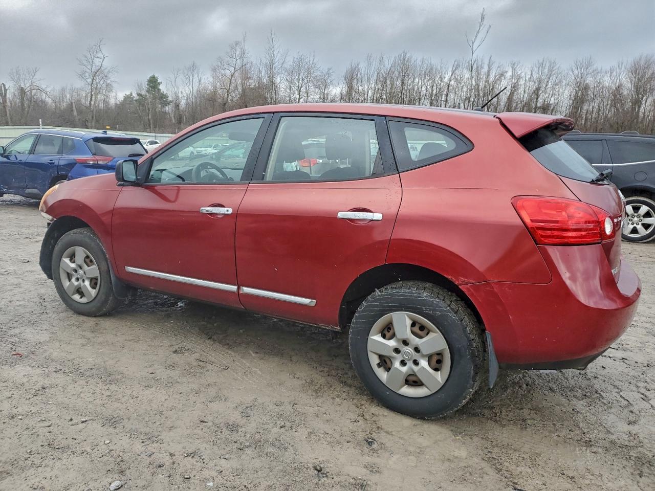 2013 NISSAN ROGUE S photo 3