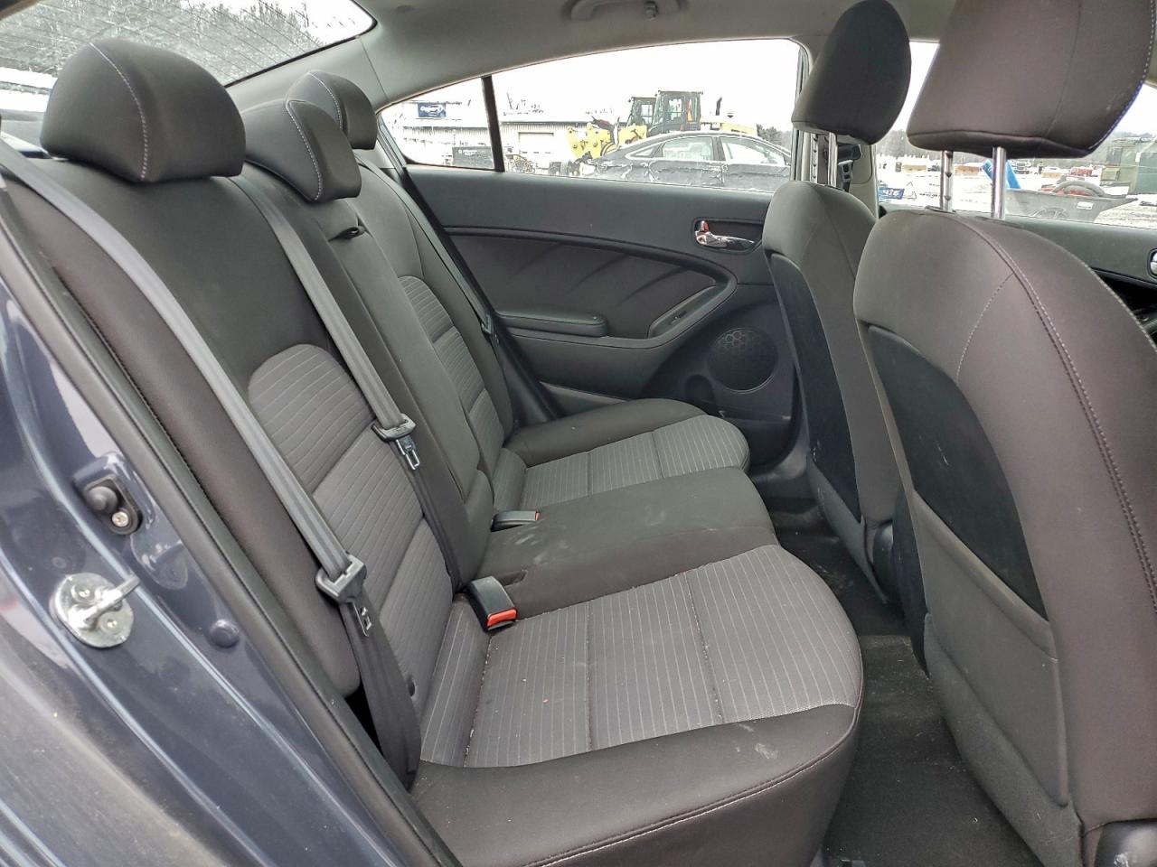 2015 KIA FORTE LX photo 19