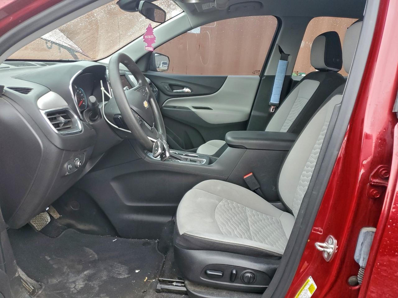 2020 CHEVROLET EQUINOX LT photo 13