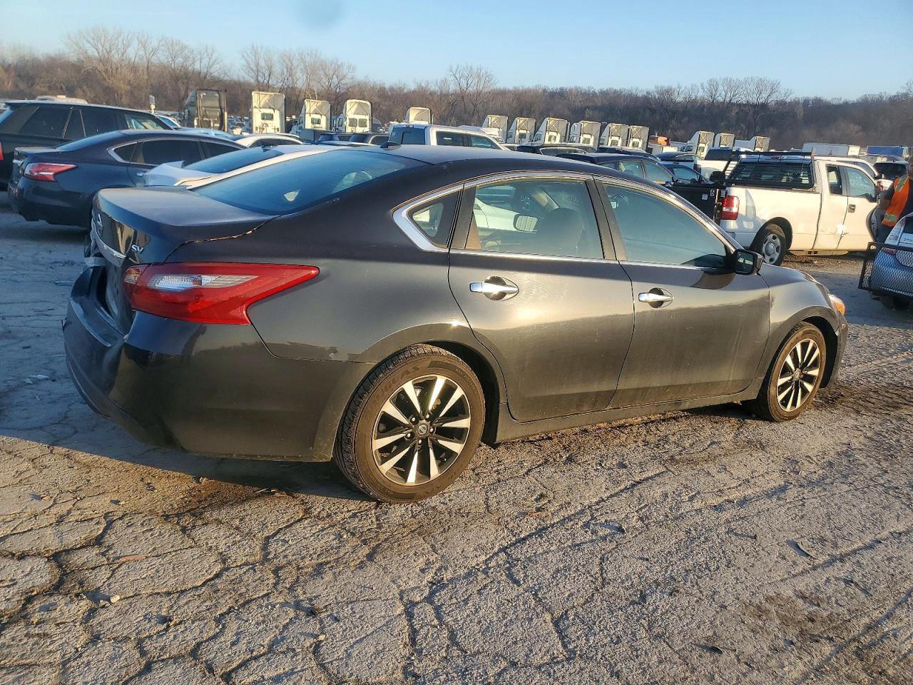 2018 NISSAN ALTIMA 2.5 photo 3