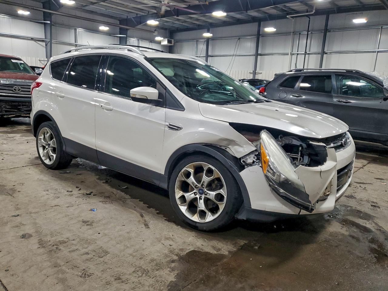 2013 FORD ESCAPE TITANIUM photo 4