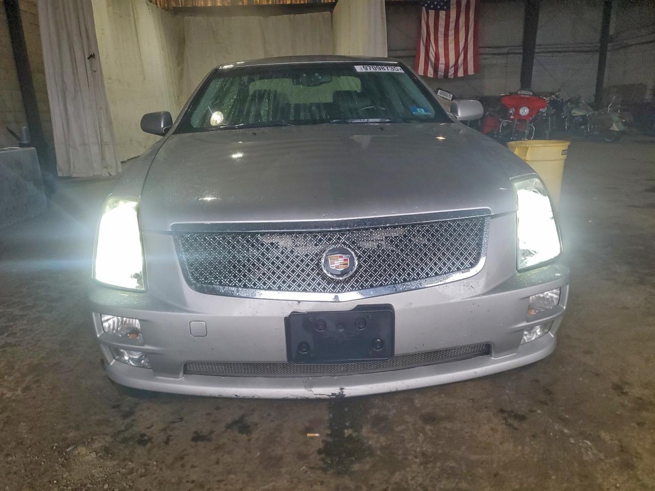 2007 CADILLAC STS photo 9