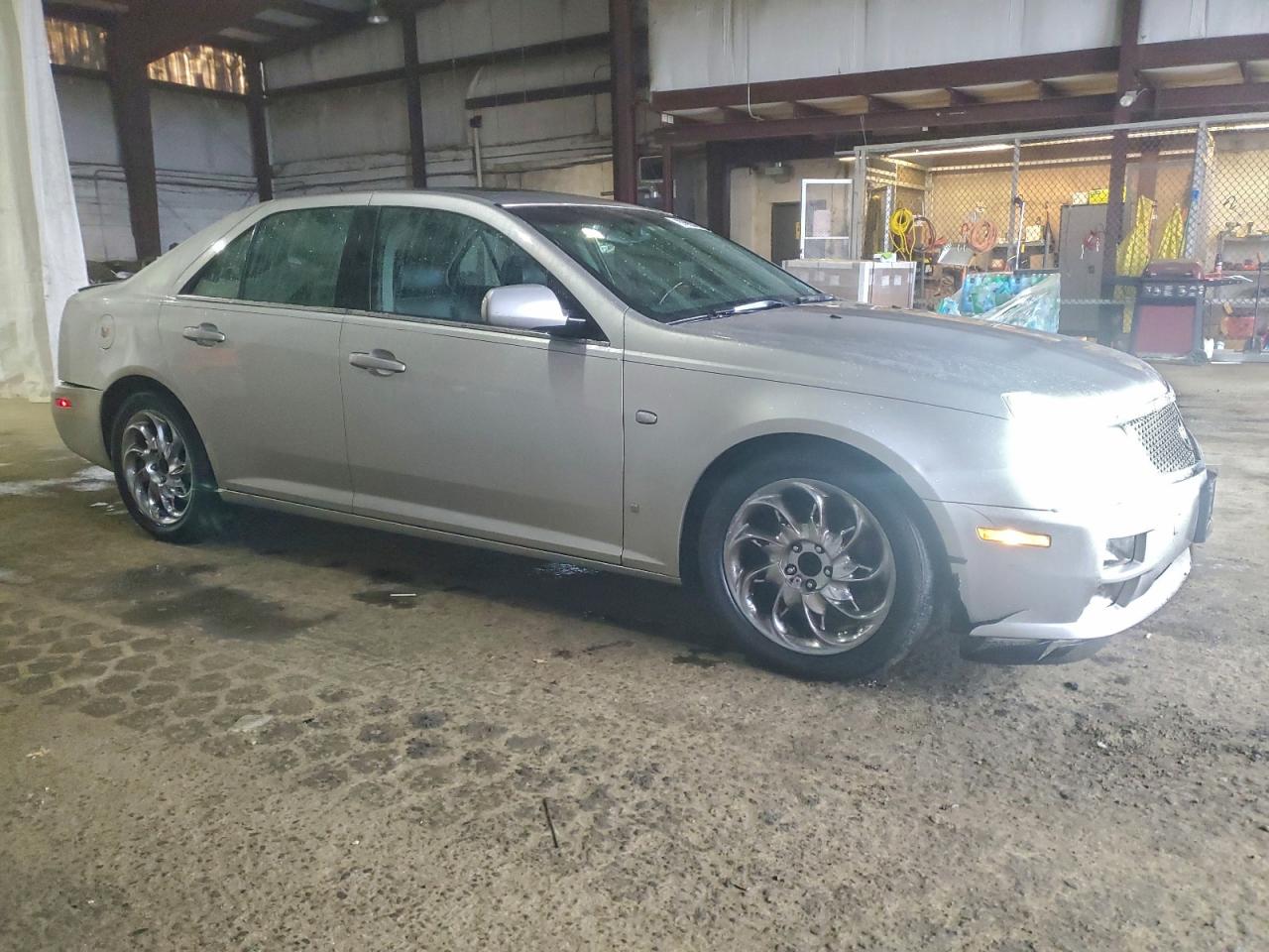 2007 CADILLAC STS photo 7
