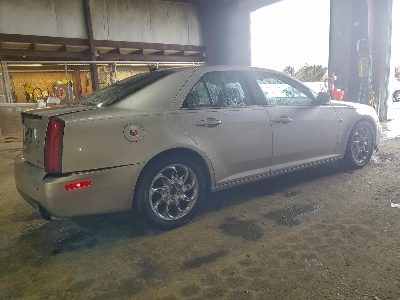 2007 CADILLAC STS photo 5
