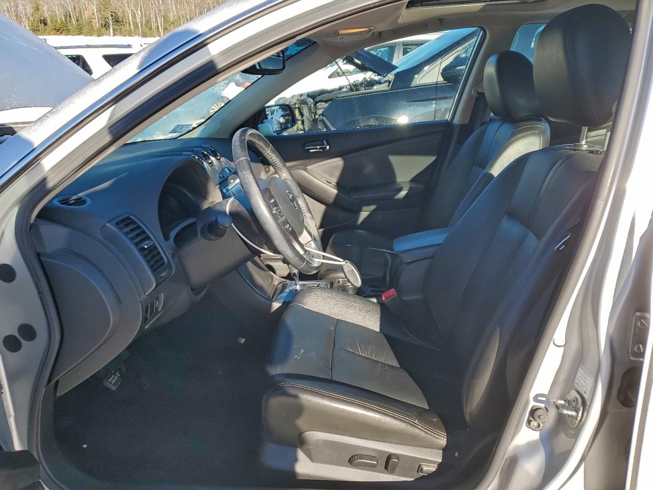 2011 NISSAN ALTIMA BASE photo 13