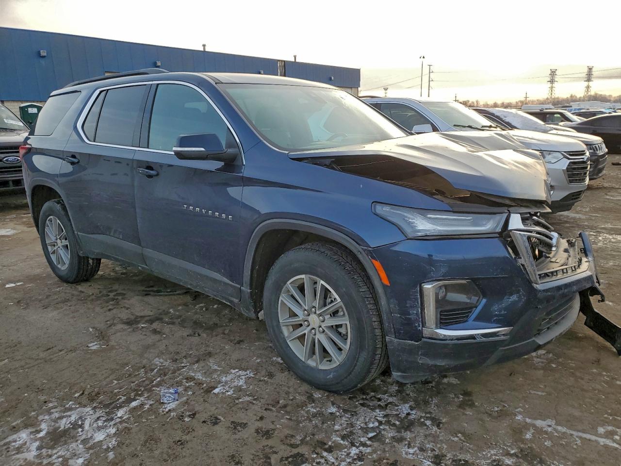 2023 CHEVROLET TRAVERSE LT photo 7