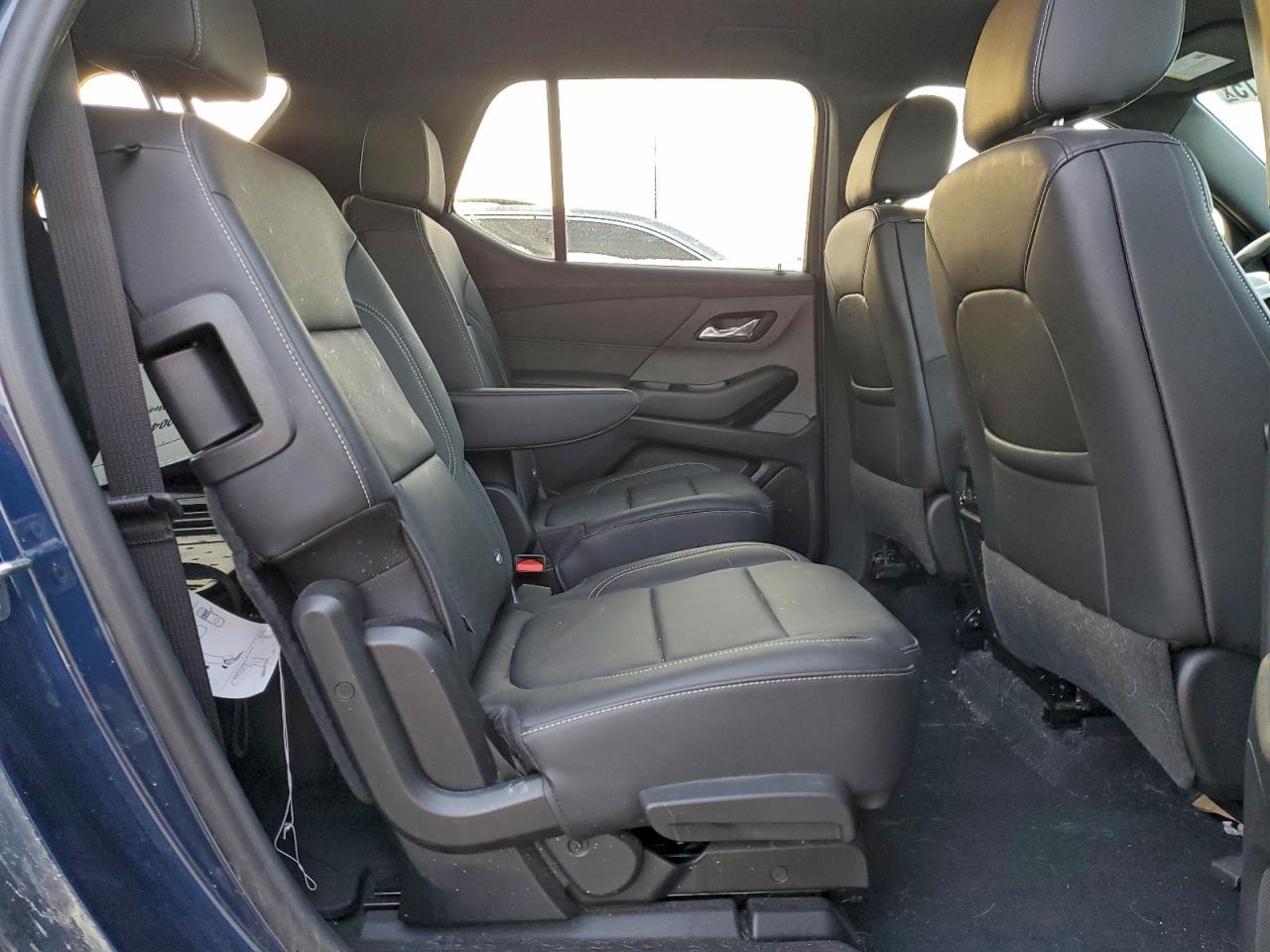 2023 CHEVROLET TRAVERSE LT photo 21