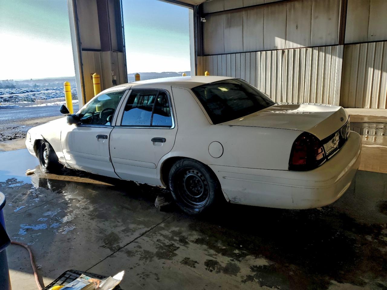 2001 FORD CROWN VICTORIA POLICE INTERCEPTOR photo 4