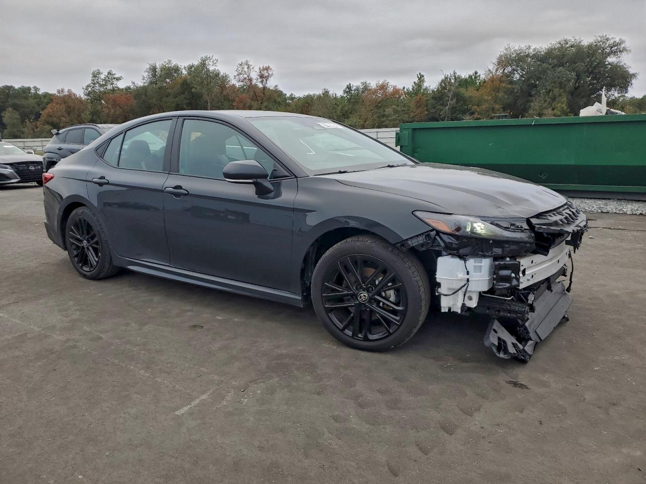 2025 TOYOTA CAMRY XSE photo 7