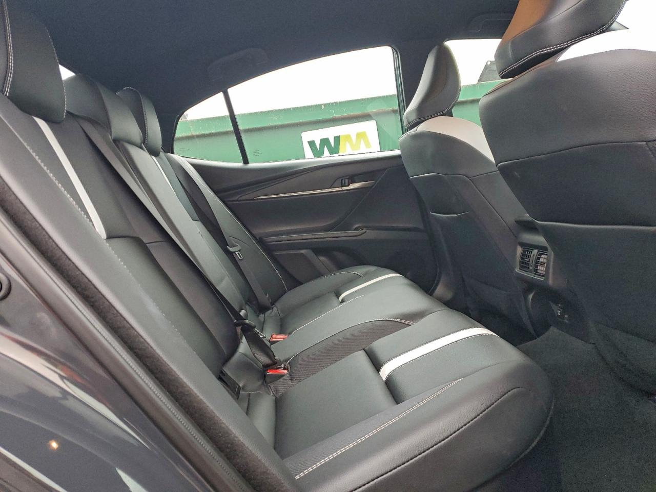 2025 TOYOTA CAMRY XSE photo 19