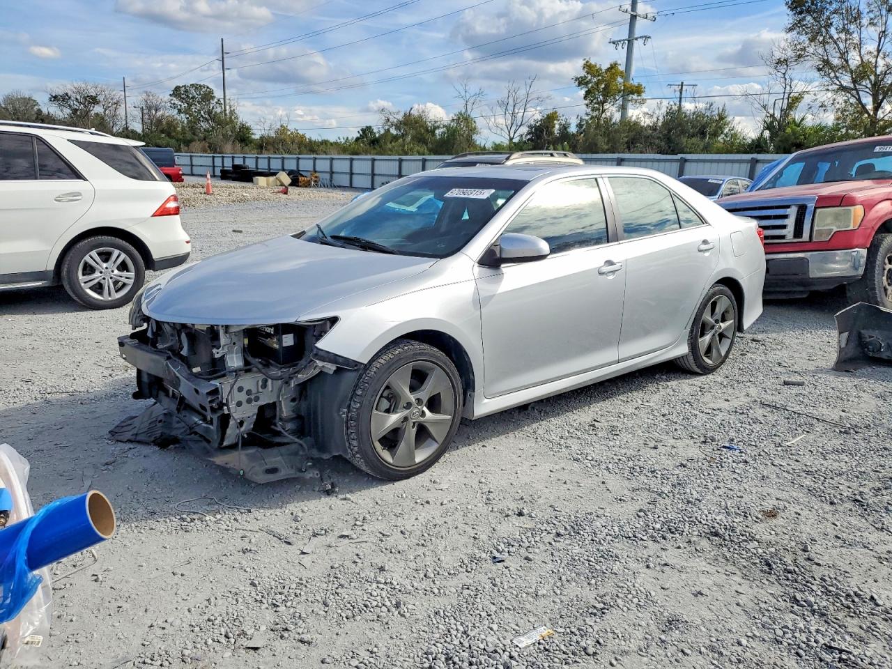2012 TOYOTA CAMRY