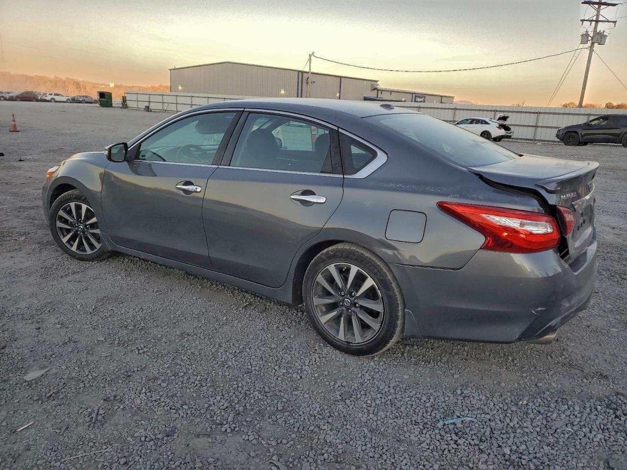 2016 NISSAN ALTIMA 2.5 photo 2