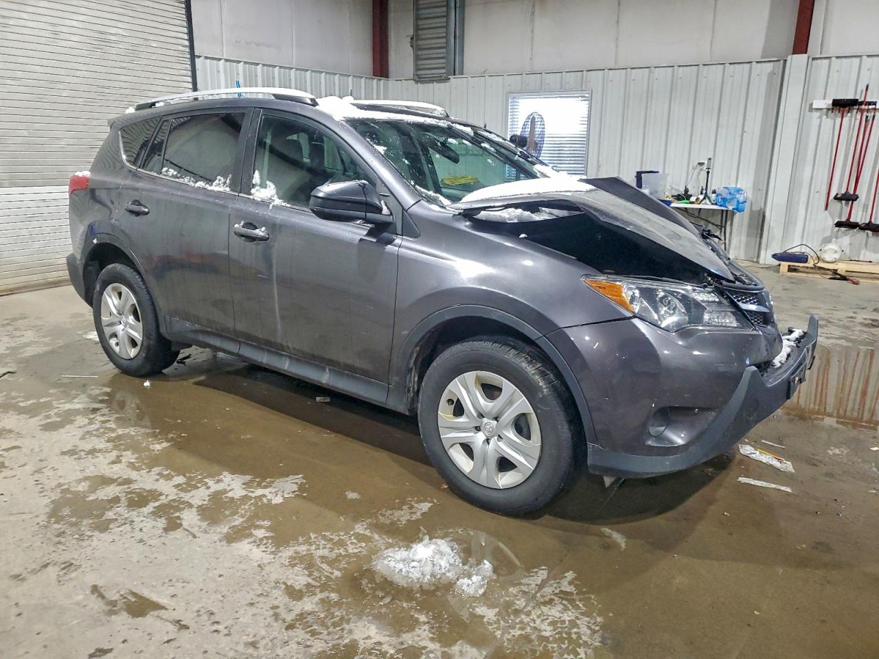 2013 TOYOTA RAV4 LE photo 4