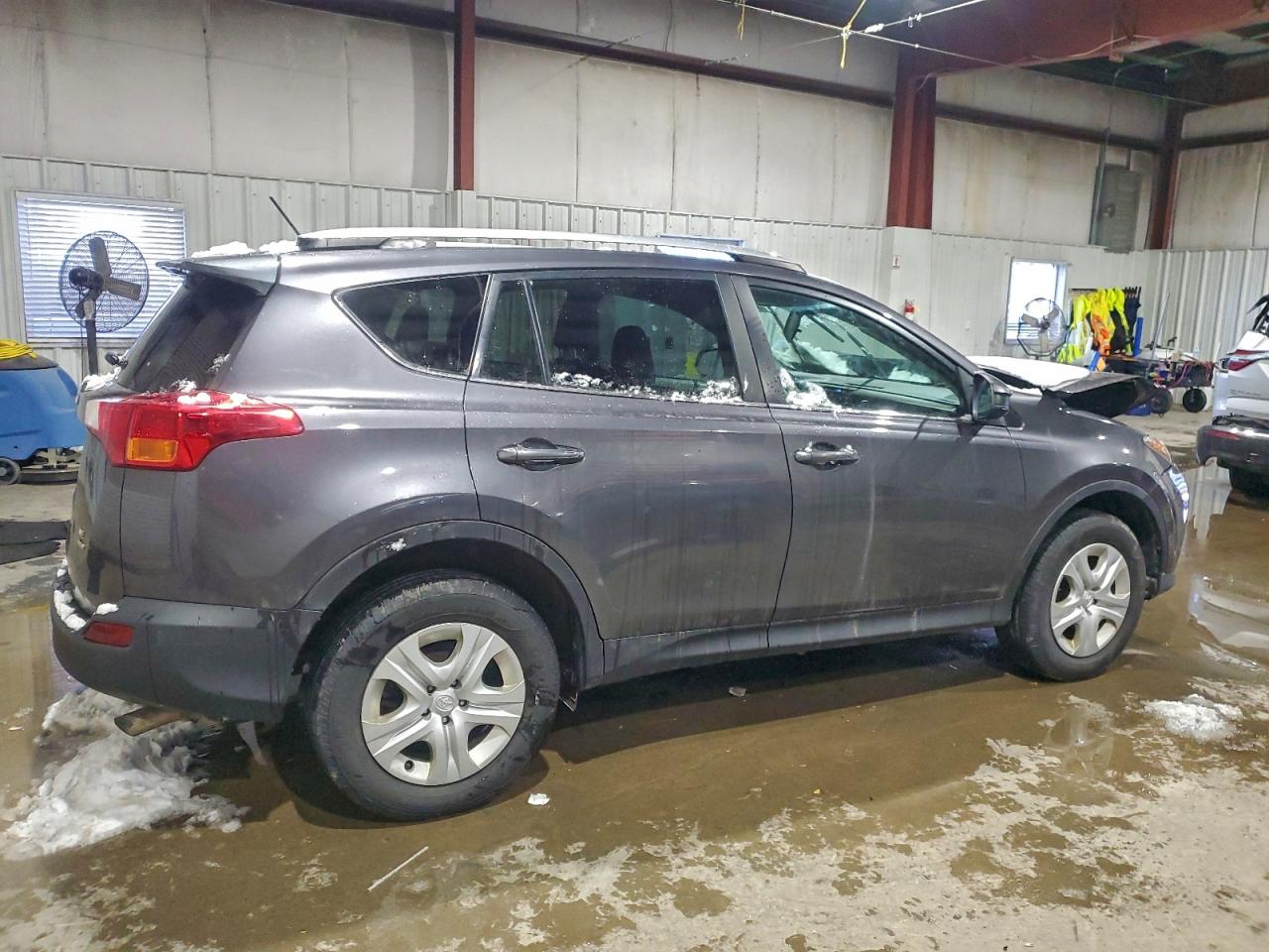 2013 TOYOTA RAV4 LE photo 3