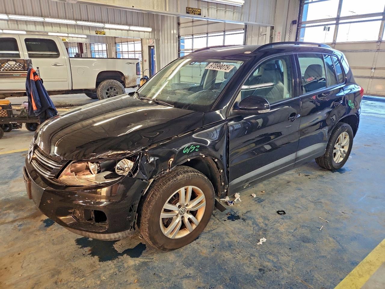 2017 VOLKSWAGEN TIGUAN