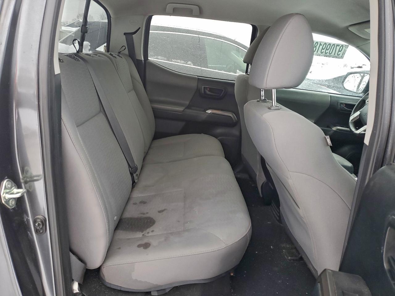 2017 TOYOTA TACOMA DOUBLE CAB photo 10