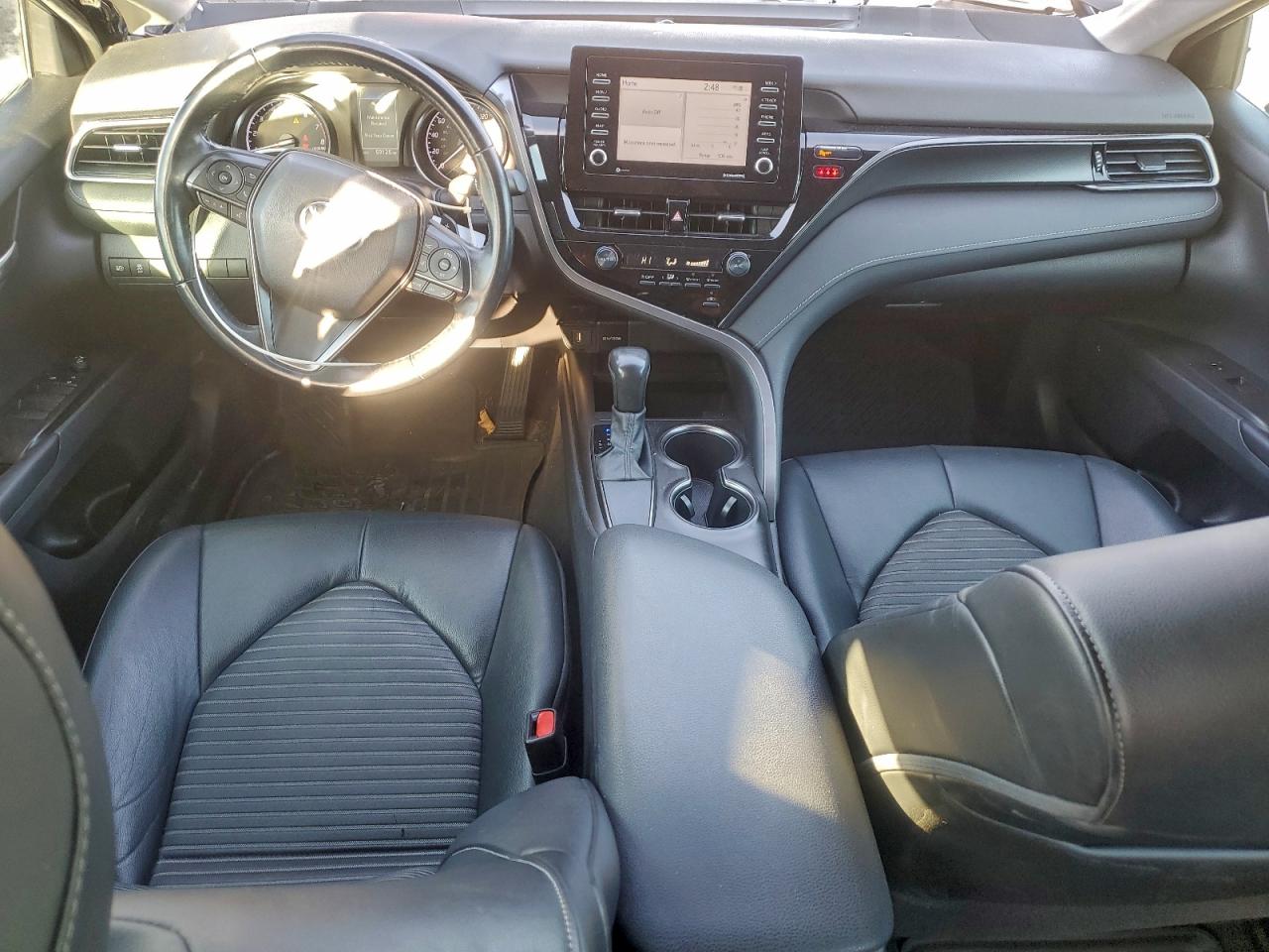 2021 TOYOTA CAMRY SE photo 8