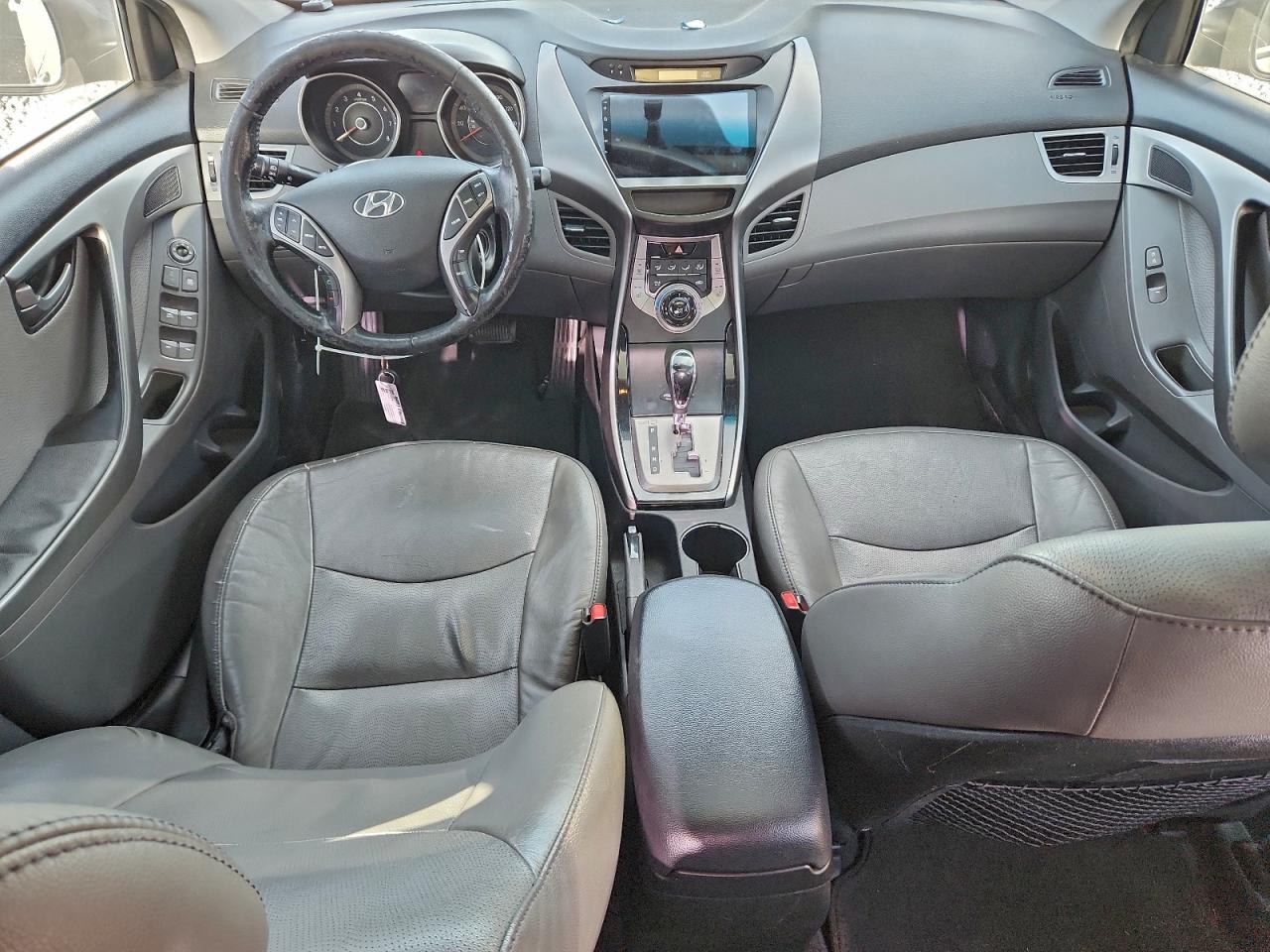 2013 HYUNDAI ELANTRA GLS photo 22