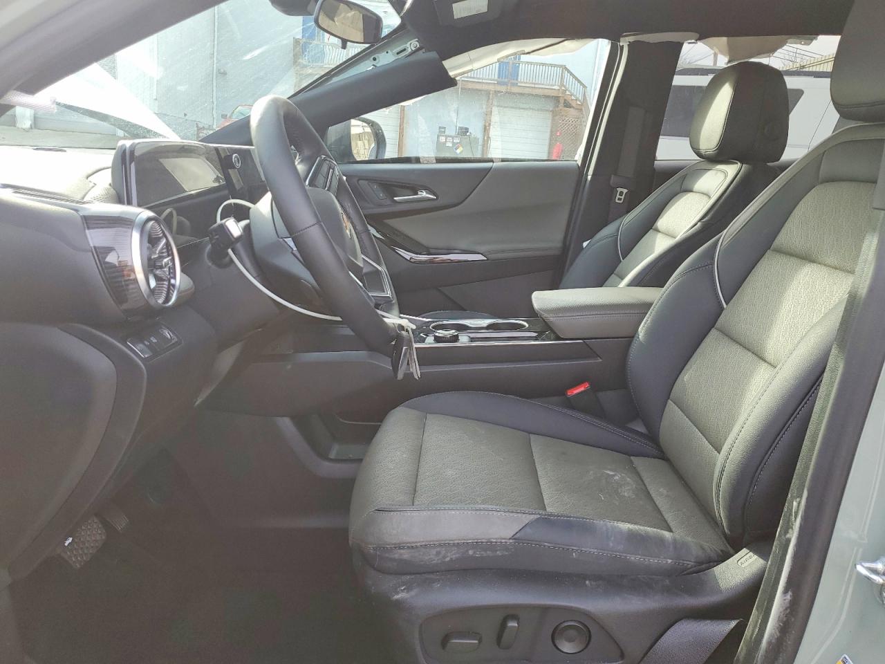 2026 CHEVROLET EQUINOX LT photo 13