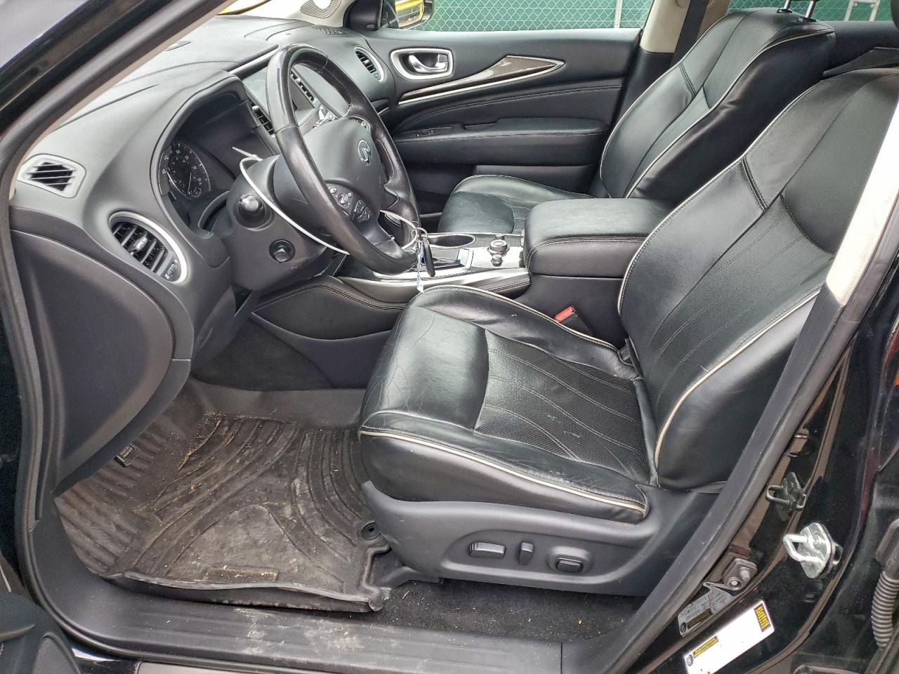 2020 INFINITI QX60 LUXE photo 7
