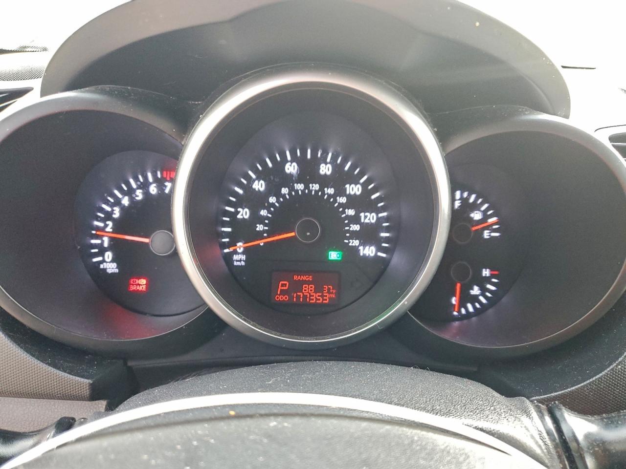 2013 KIA SOUL + photo 9