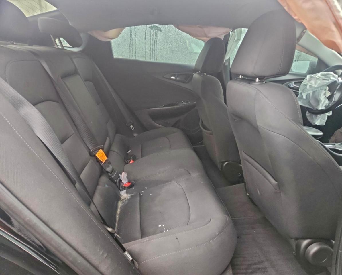 2018 CHEVROLET MALIBU LS photo 28