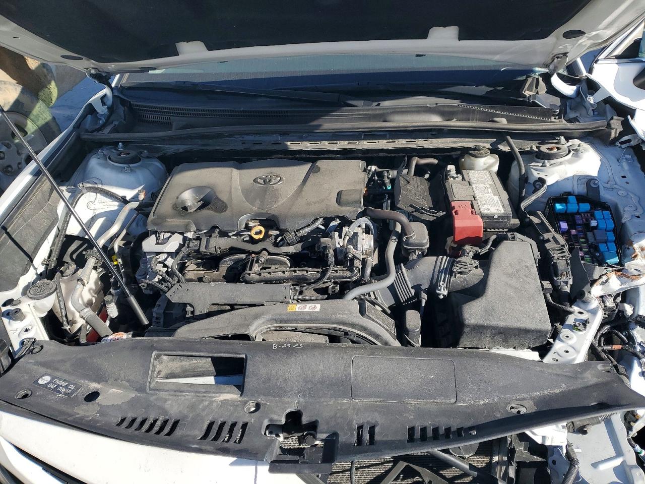 2022 TOYOTA CAMRY SE photo 11