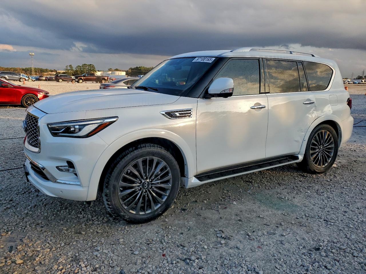 2022 INFINITI QX80