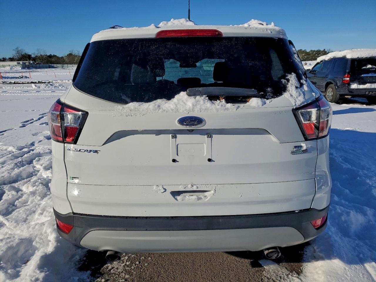 2018 FORD ESCAPE SE photo 11