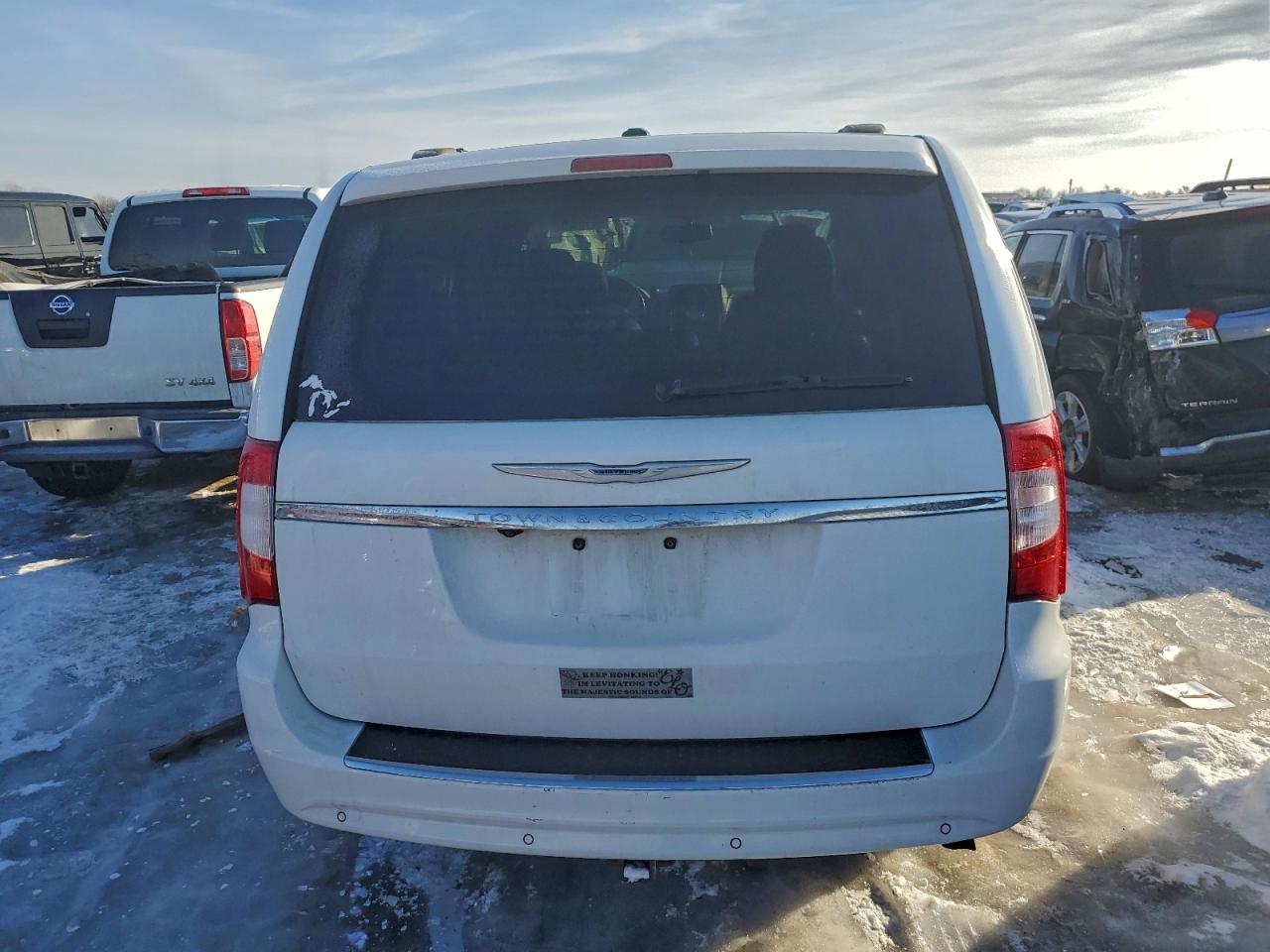 2015 CHRYSLER TOWN & COUNTRY TOURING L photo 11