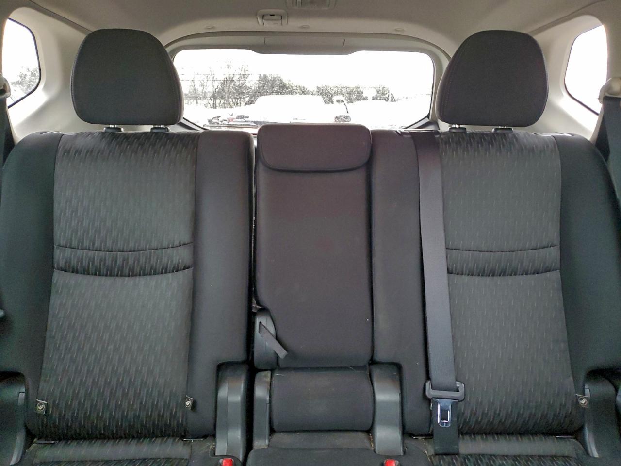 2019 NISSAN ROGUE S photo 10