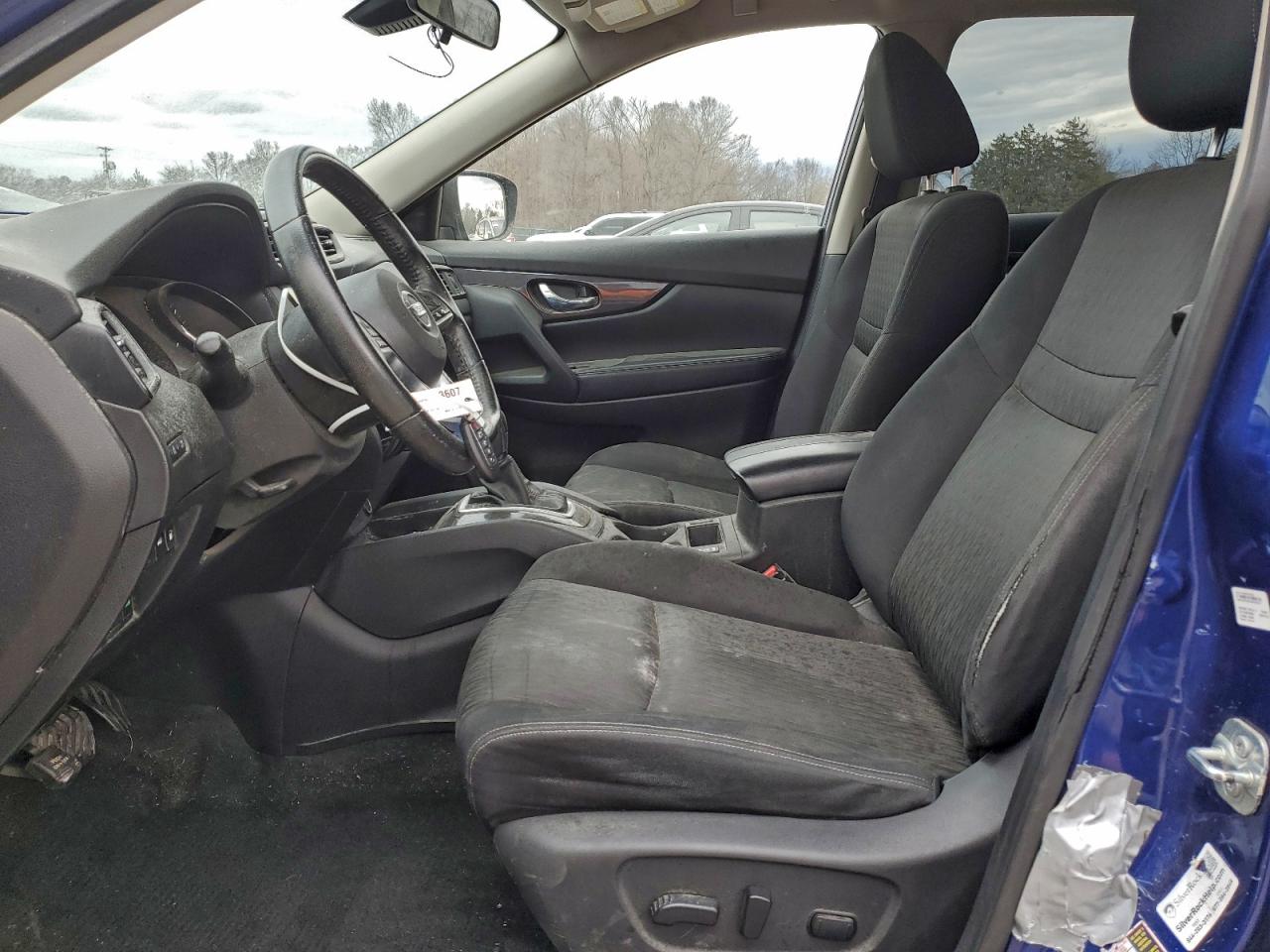 2019 NISSAN ROGUE S photo 7