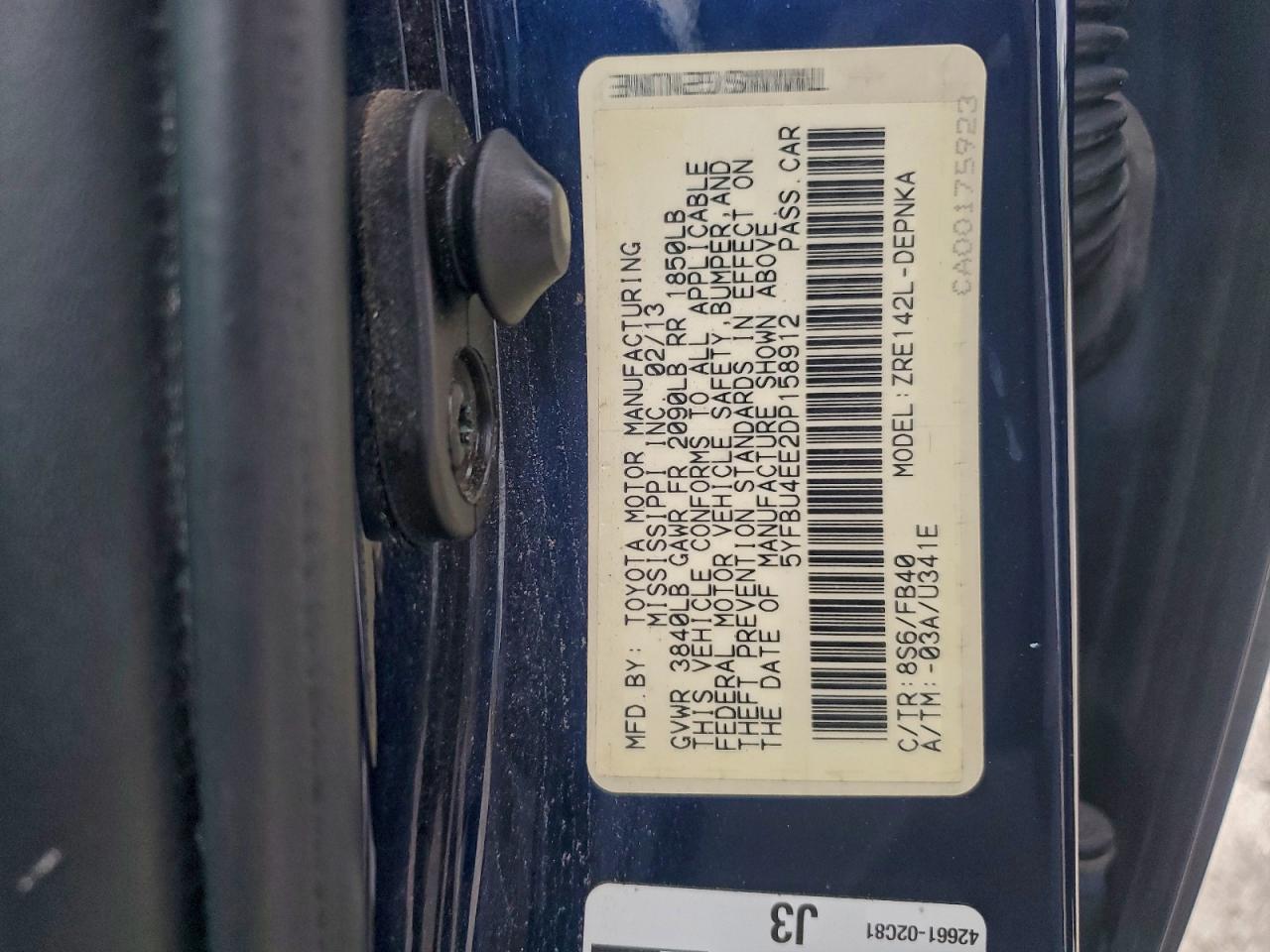 2013 TOYOTA COROLLA BASE photo 34