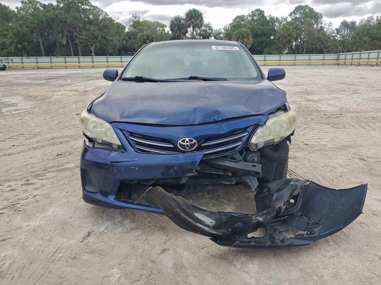 2013 TOYOTA COROLLA BASE photo 13