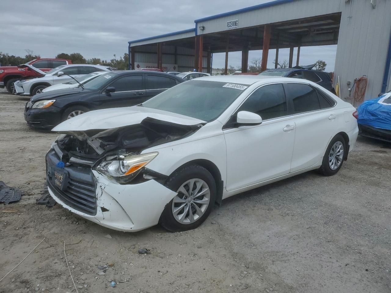 2015 TOYOTA CAMRY