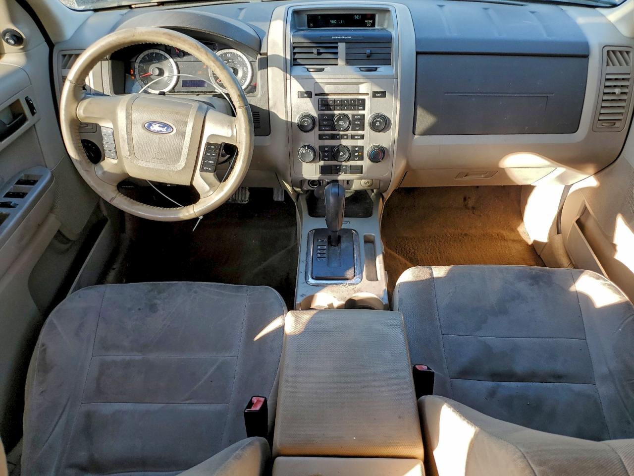 2012 FORD ESCAPE XLT photo 22