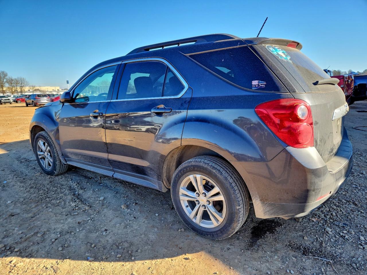 2015 CHEVROLET EQUINOX LT photo 4