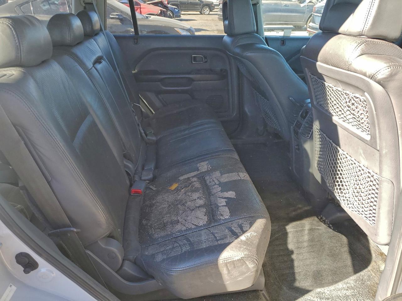 2003 HONDA PILOT EXL photo 19