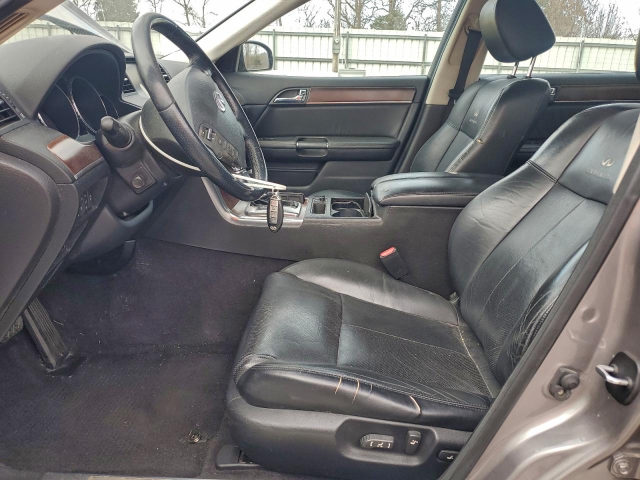 2009 INFINITI M35 BASE photo 13