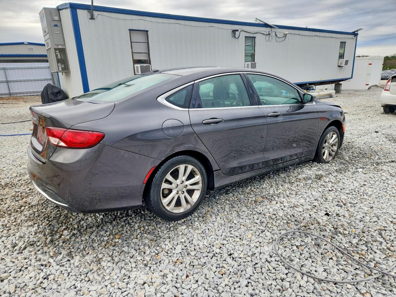 2015 CHRYSLER 200 LIMITED photo 5